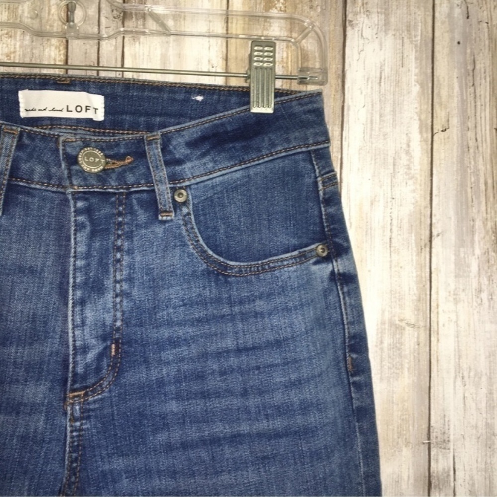 Loft Curvy Skinny Double Hem Jeans - Picture 6 of 8